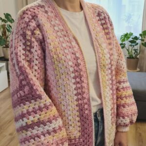 adult hexi cardigan approx 44 inch gas1
