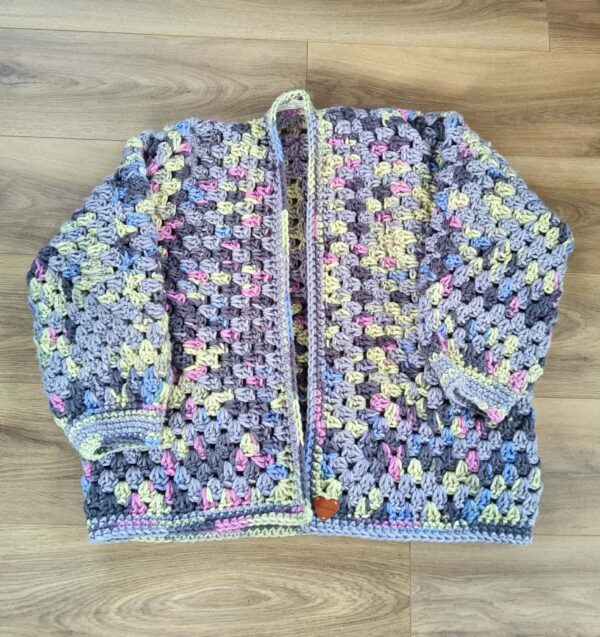 super chunky hexi cardigan approx size 16