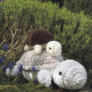 James Brett Tortouise Chunky - 2 sizes - JB935