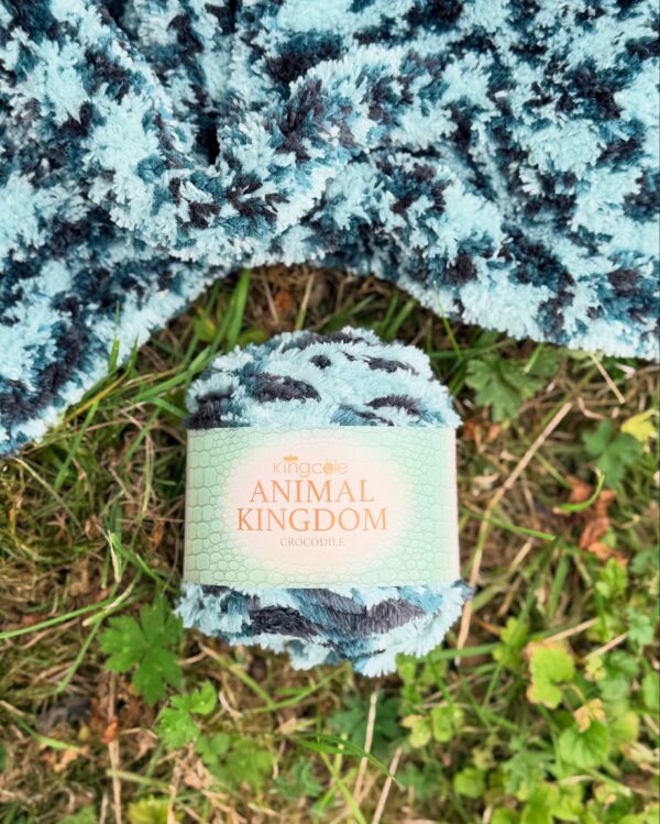 king cole animal kingdom 100g ball 6314 crocodile