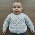 jaws10 cardigan approx 3 6 months