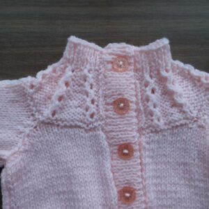 jaws15 cardigan approx 3 6 months
