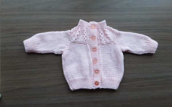 jaws15 cardigan approx 3 6 months