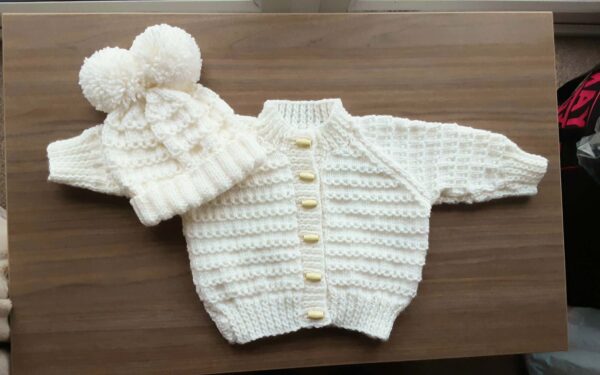 cream aran cardigan & hat 2 4yrs (jws19)