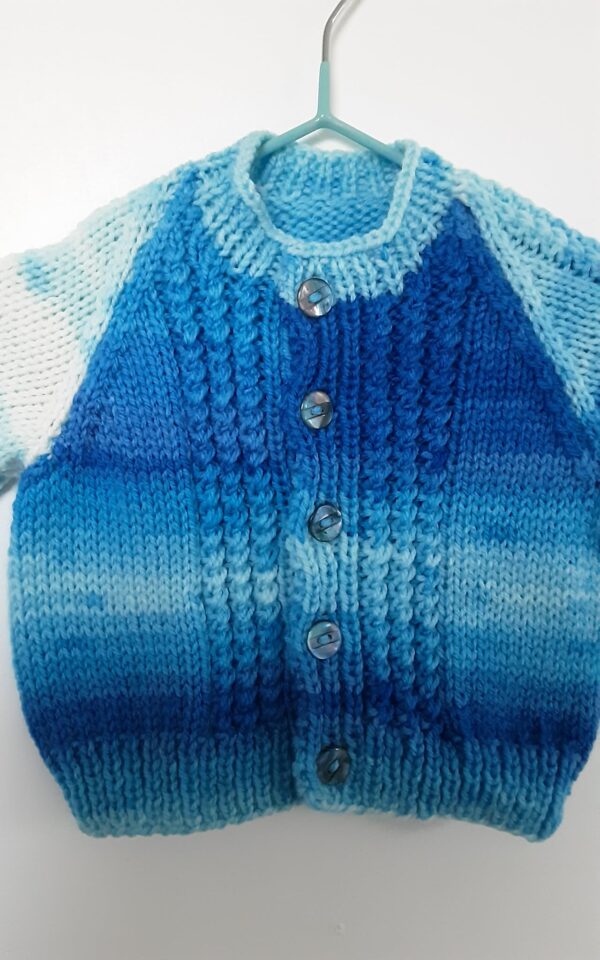 jaws3 cardigan approx 0 3 months
